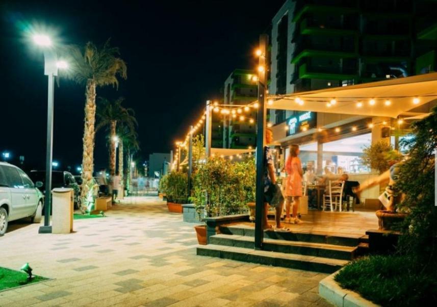 T&V Residence Mamaia Nord Năvodari Exteriér fotografie